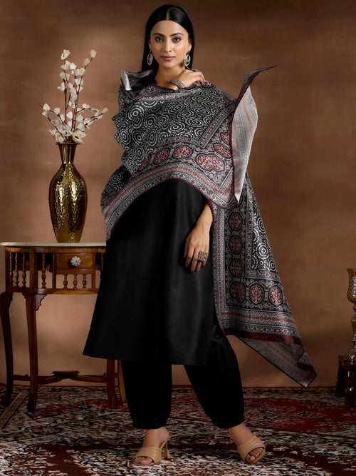 Gerua Black Solid Cotton Blend Straight Suit With Dupatta