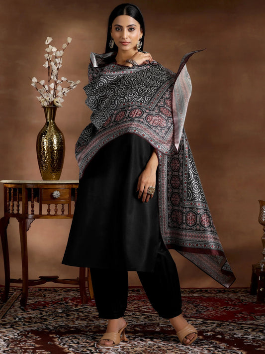 Gerua Black Solid Cotton Blend Straight Suit With Dupatta