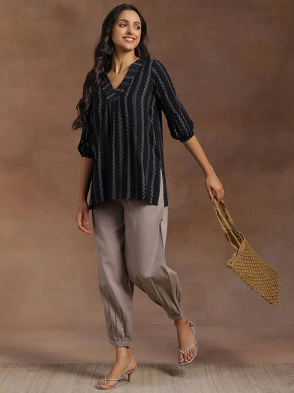 Libas Black Woven Design Silk Blend Straight Kurti