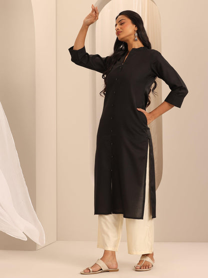 Libas Black Solid Cotton Blend Straight Kurta