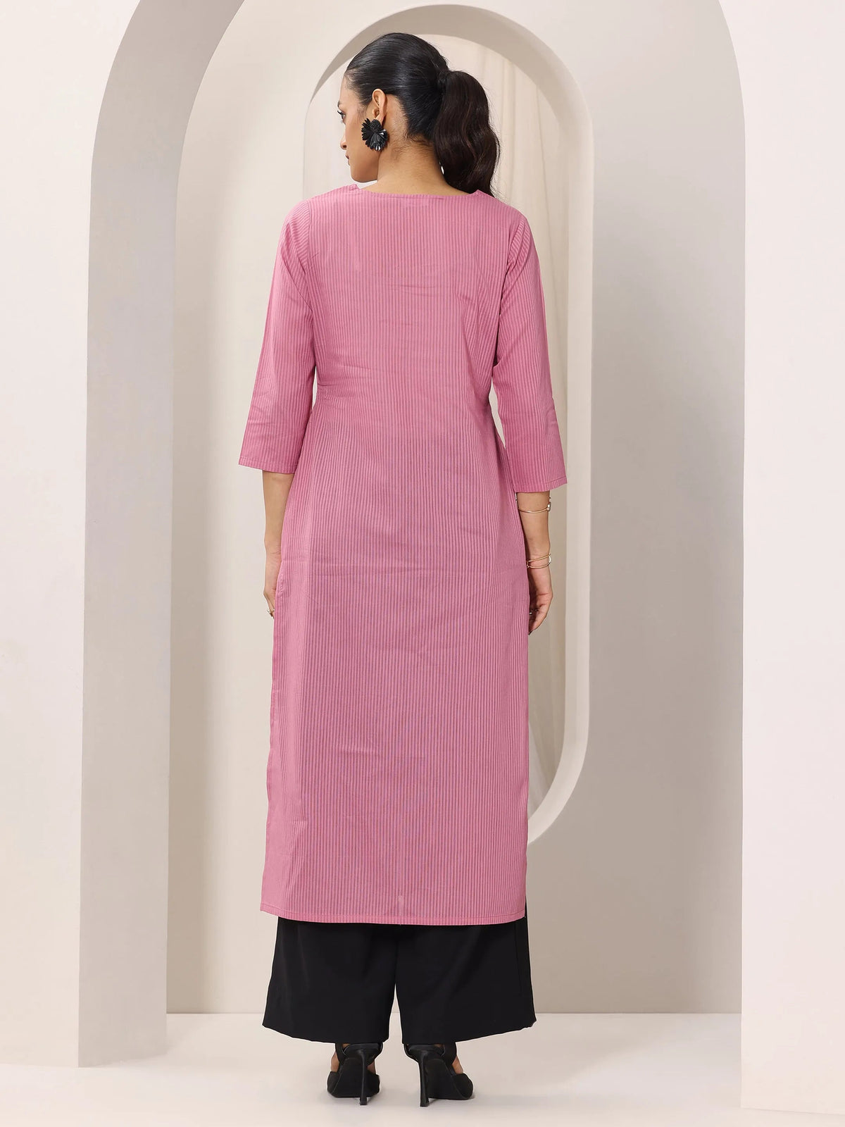 Libas Pink Printed Cotton Straight Kurta