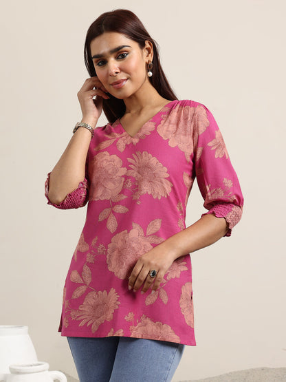 Libas Pink Printed Cotton Straight Short Kurti