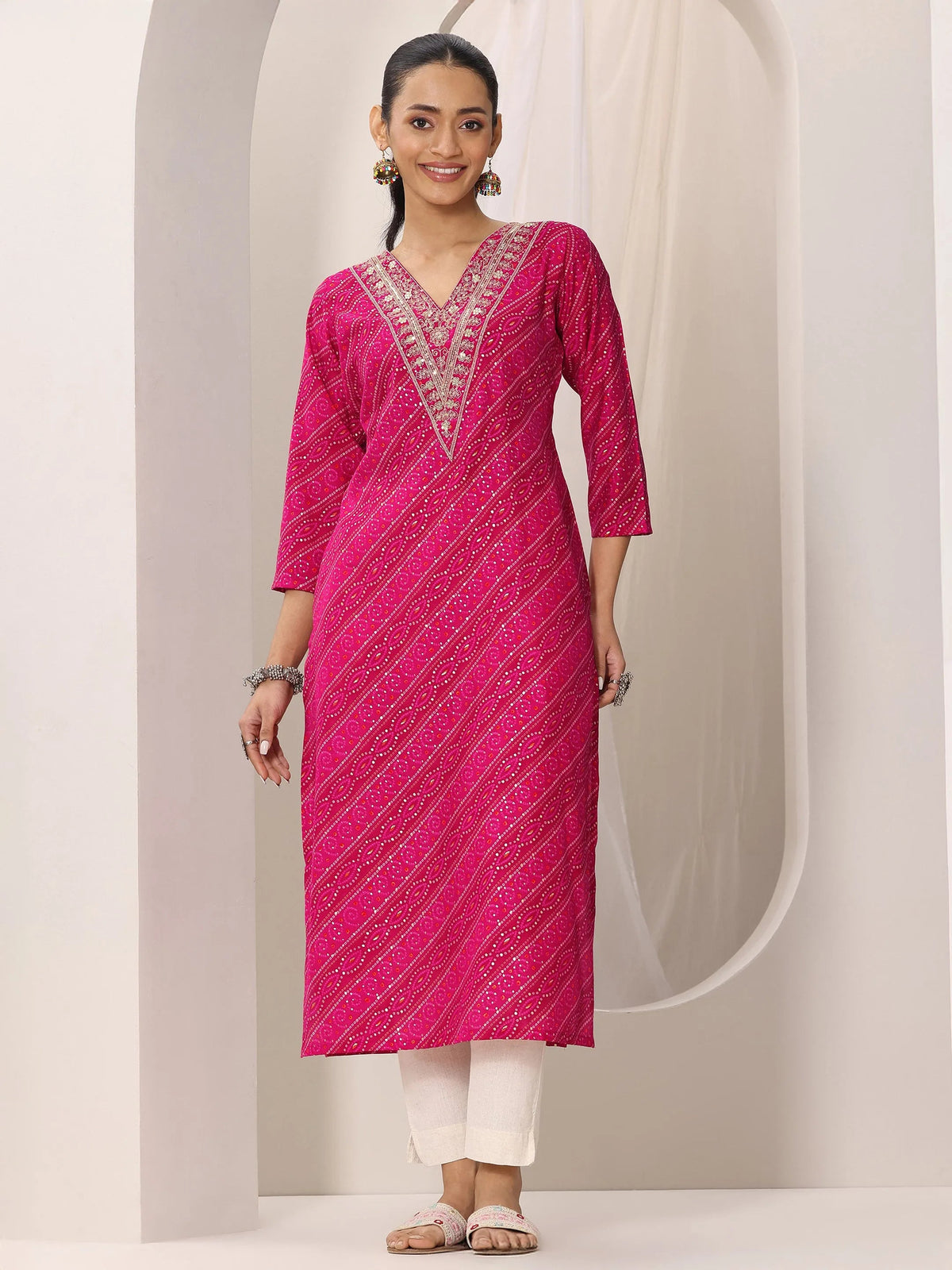 Libas Pink Printed Silk Blend Straight Kurta