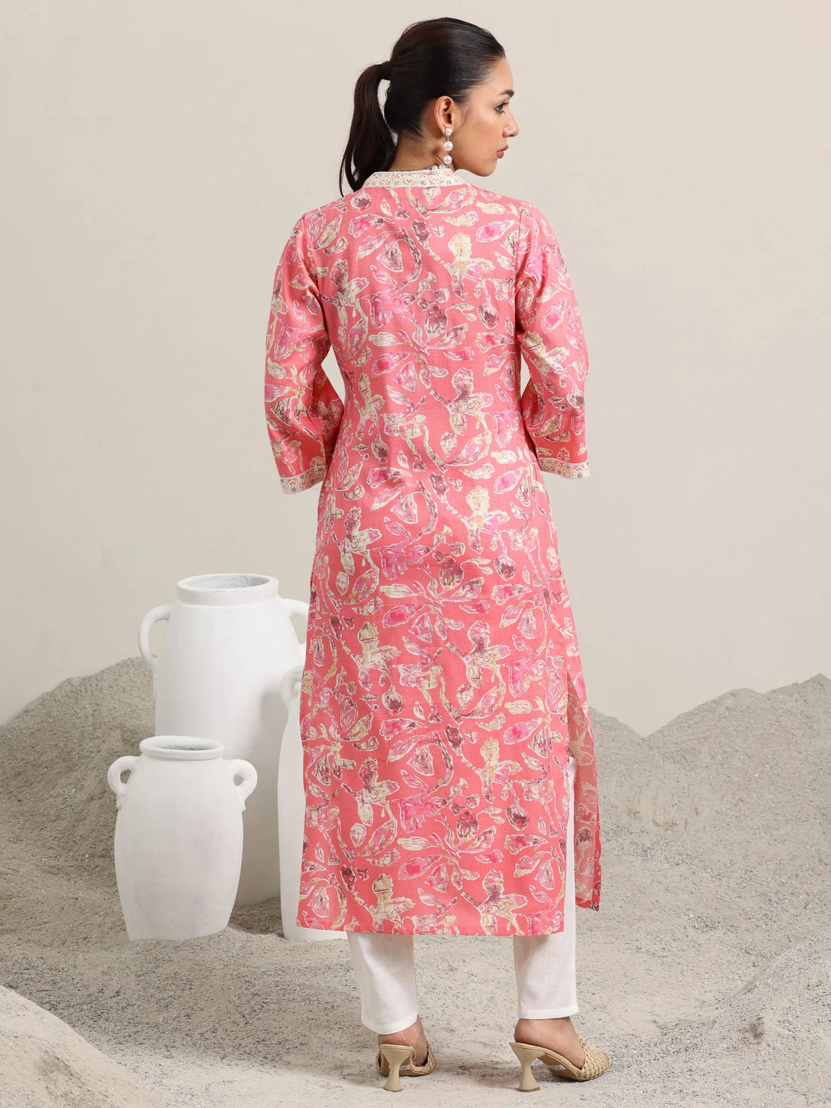 Gerua Pink Printed Cotton Blend Straight Kurta