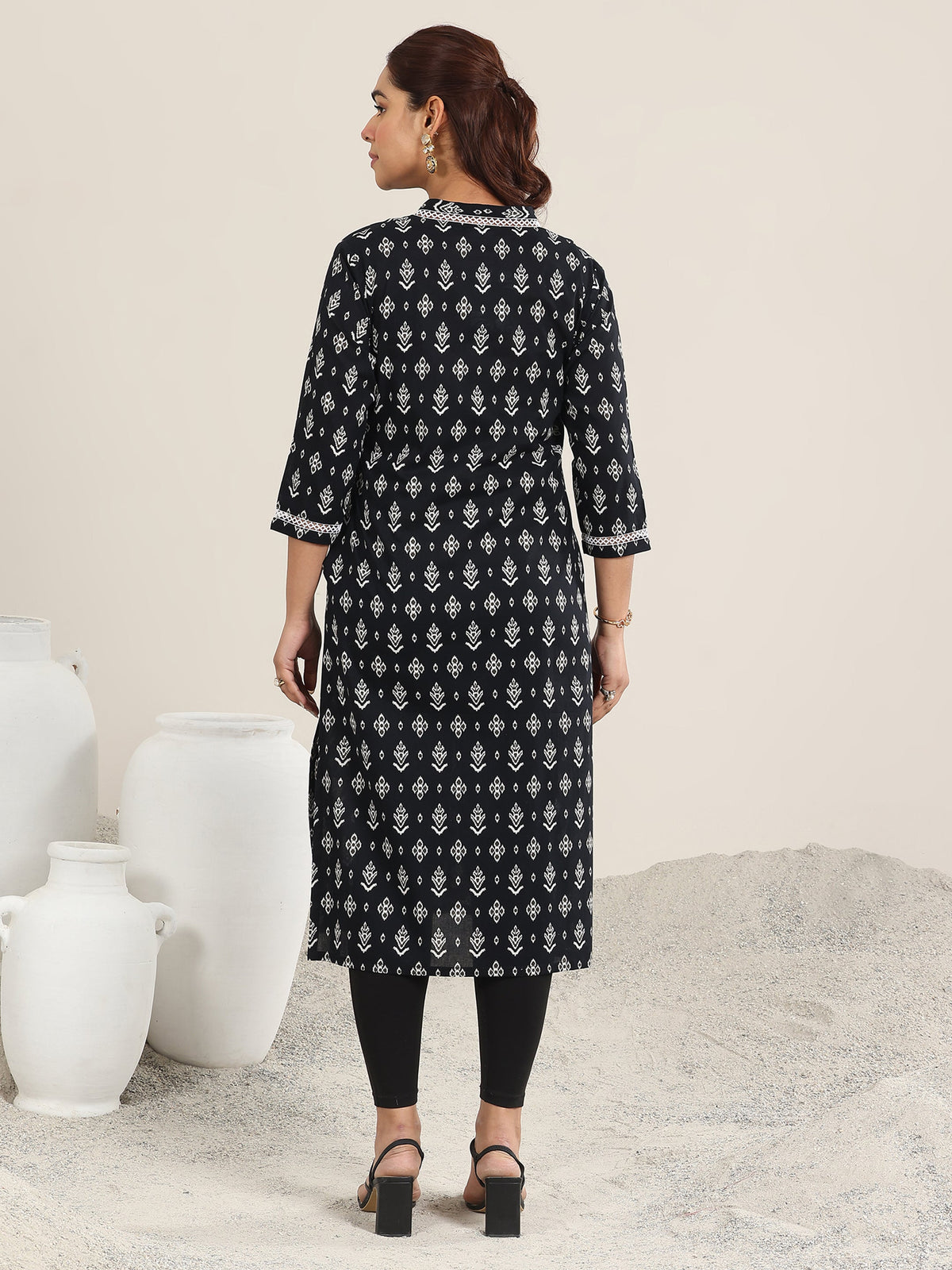 Libas Black Printed Cotton Straight Kurta