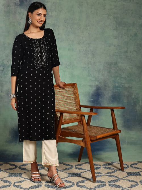 Libas Black Embroidered Cotton Straight Kurta