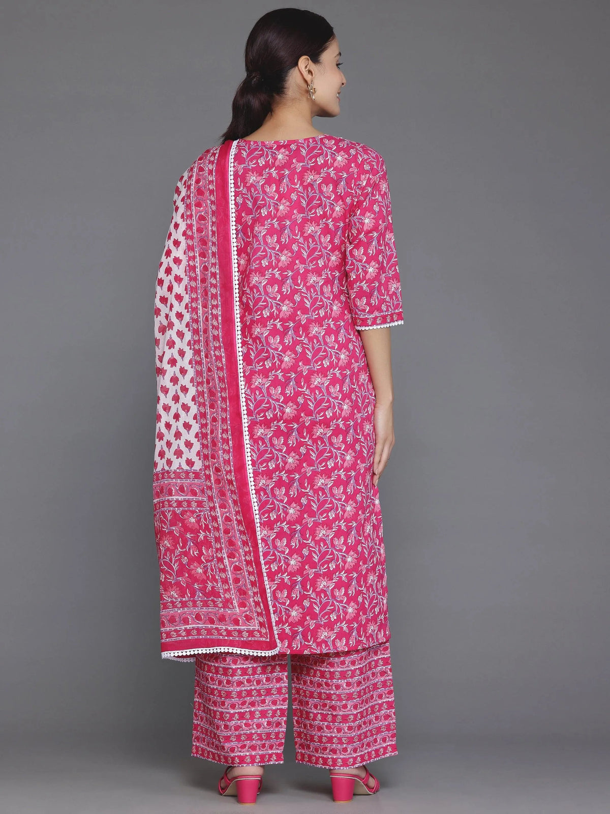 Libas Pink Printed Cotton Straight Suit With Dupatta