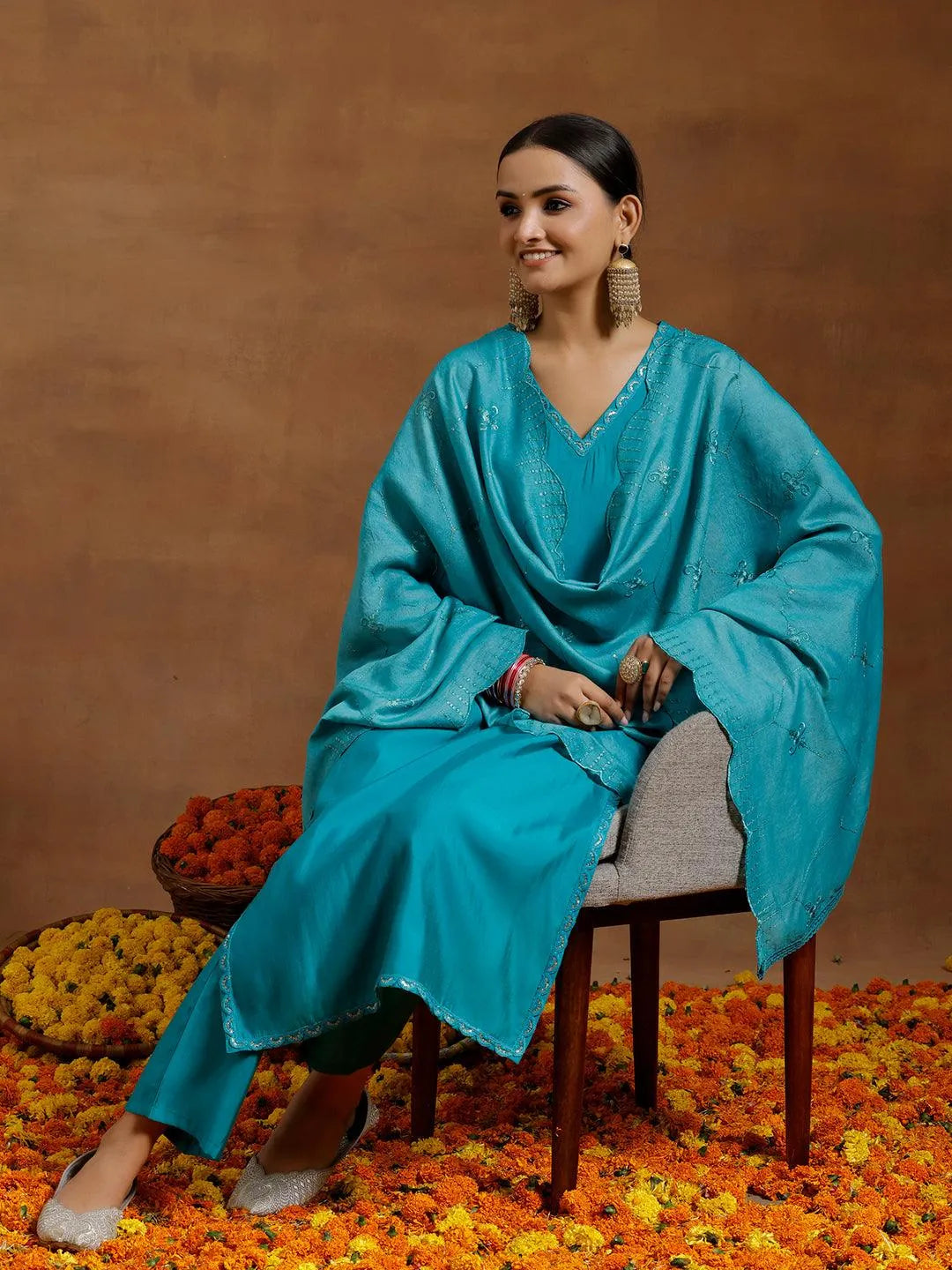 Gerua Green Solid Silk Blend Straight Suit With Dupatta