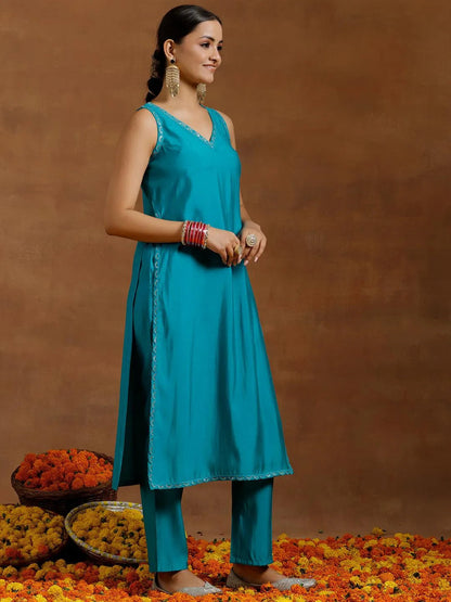 Gerua Green Solid Silk Blend Straight Suit With Dupatta
