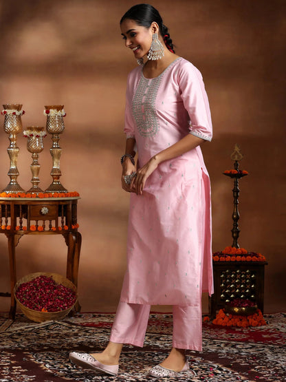 Gerua Pink Embroidered Silk Blend Straight Suit With Dupatta