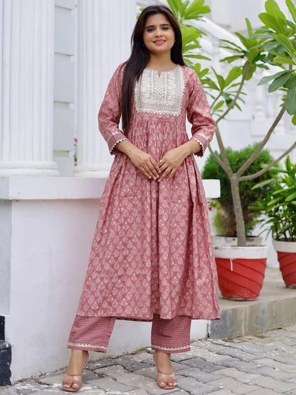 Gerua Mauve Printed Silk Blend A-Line Kurta With Palazzos