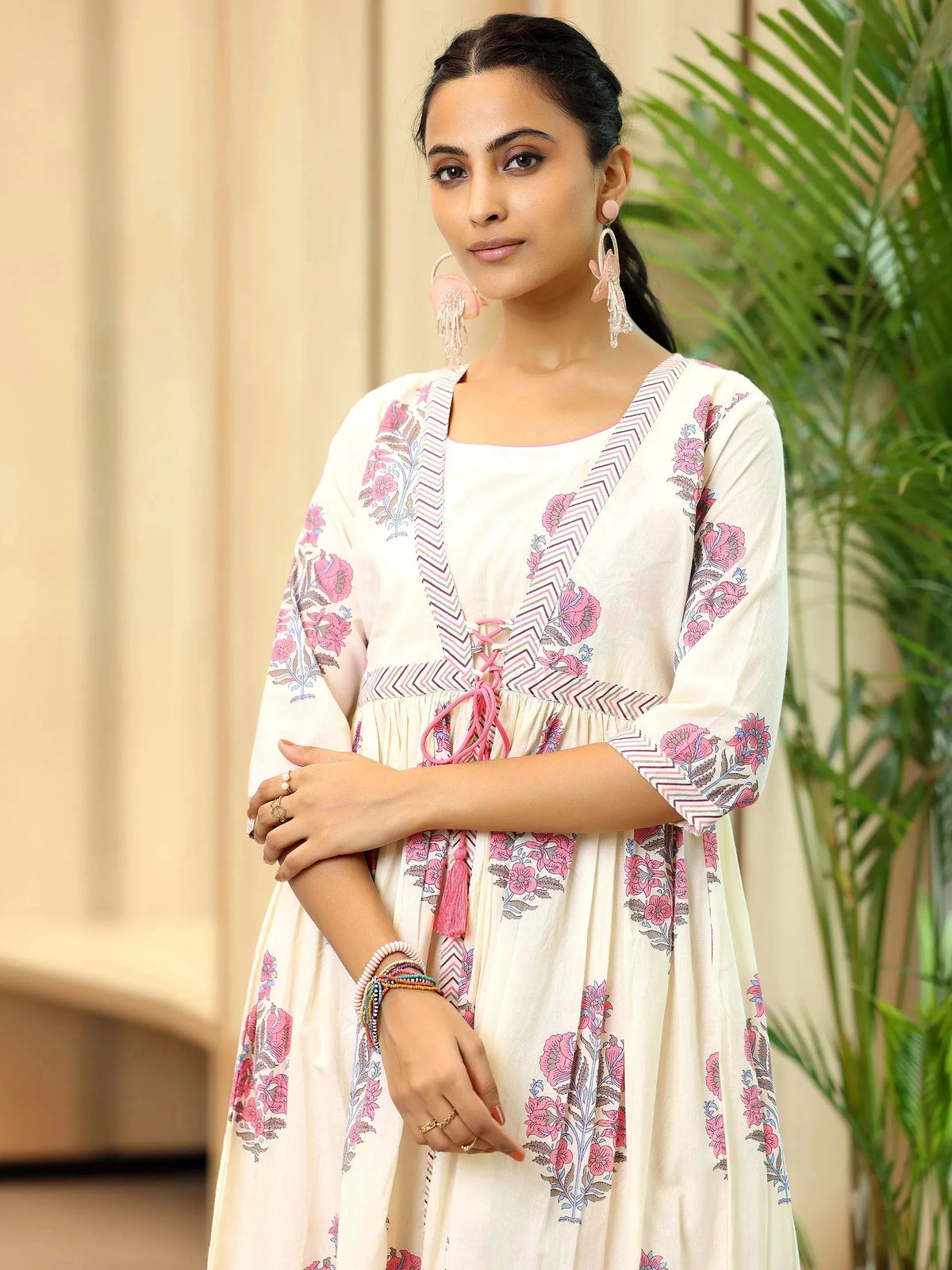 Libas Off white Printed Cotton Straight Kurta Set