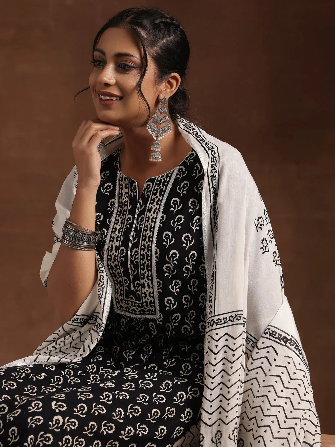 Libas Black Printed Cotton Straight Suit With Dupatta
