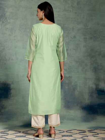 Gerua Green Embroidered Chanderi Silk Straight Kurta