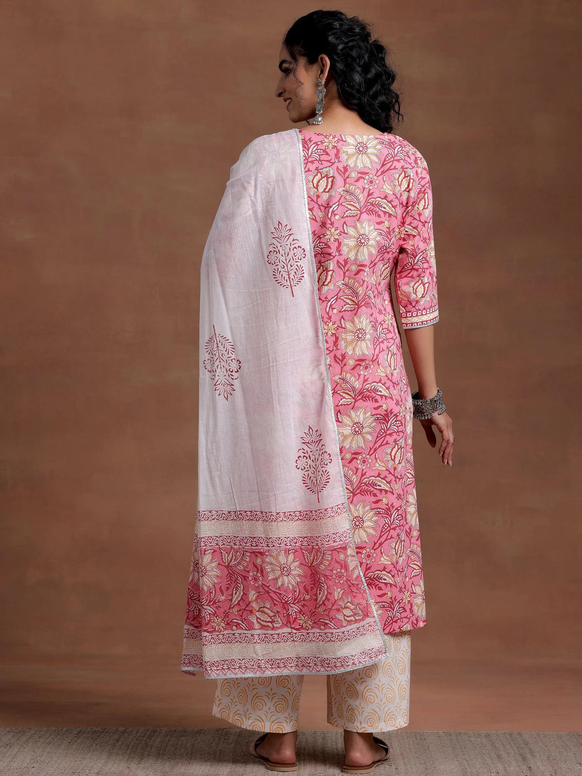 Libas Pink Printed Cotton Straight Suit With Dupatta