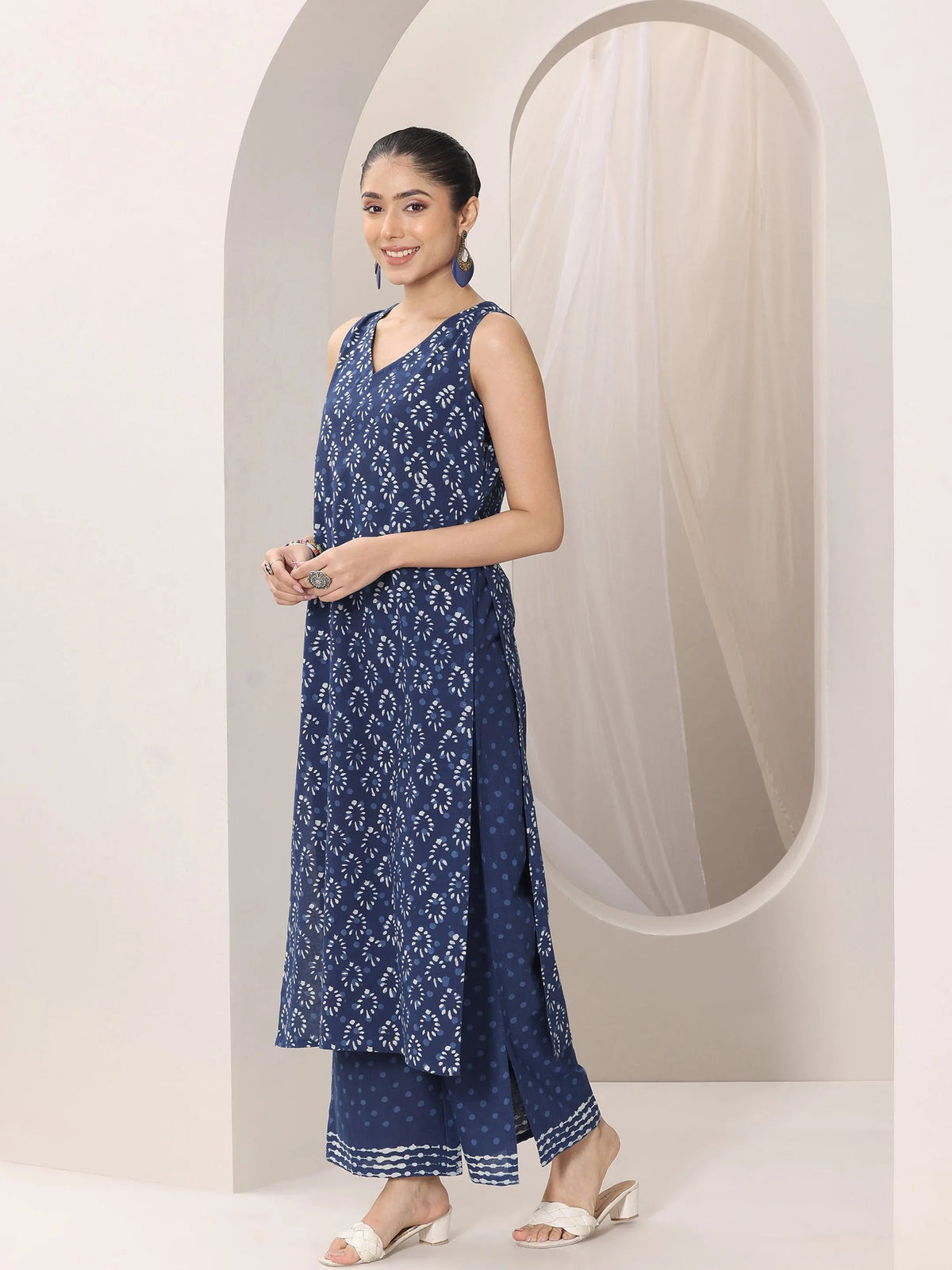 Libas Indigo Printed Cotton Straight Suit Set With Dupatta