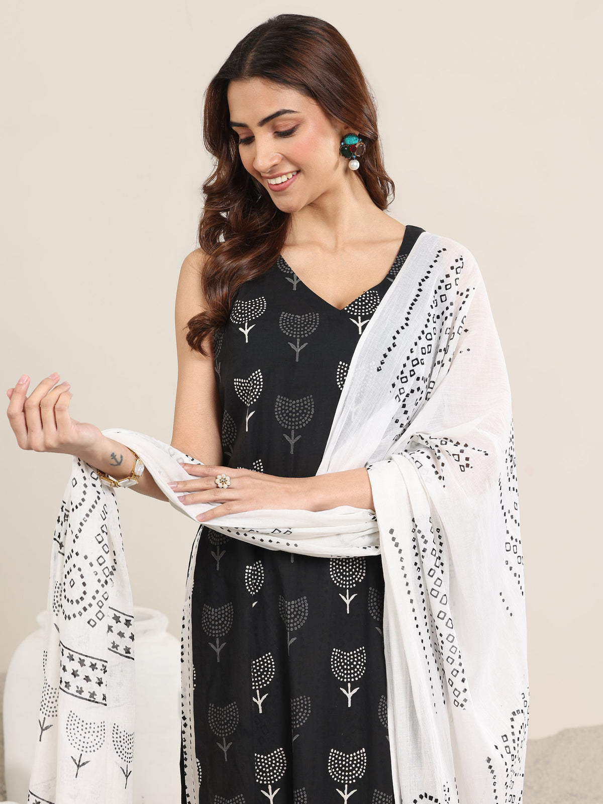 Libas Black Printed Cotton Straight Suit With Dupatta
