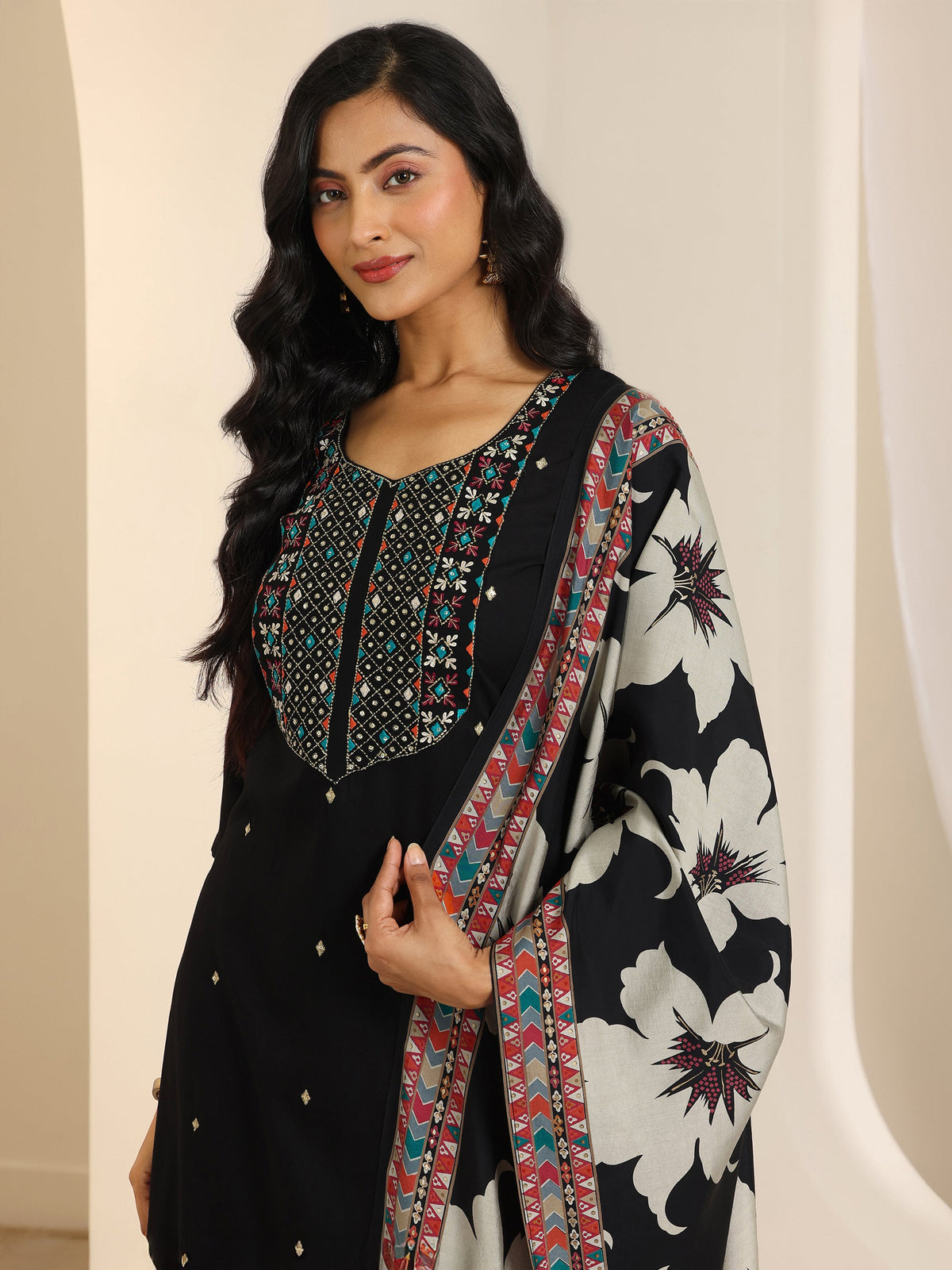 Libas Black Embroidered Viscose Rayon Straight Suit Set With Dupatta