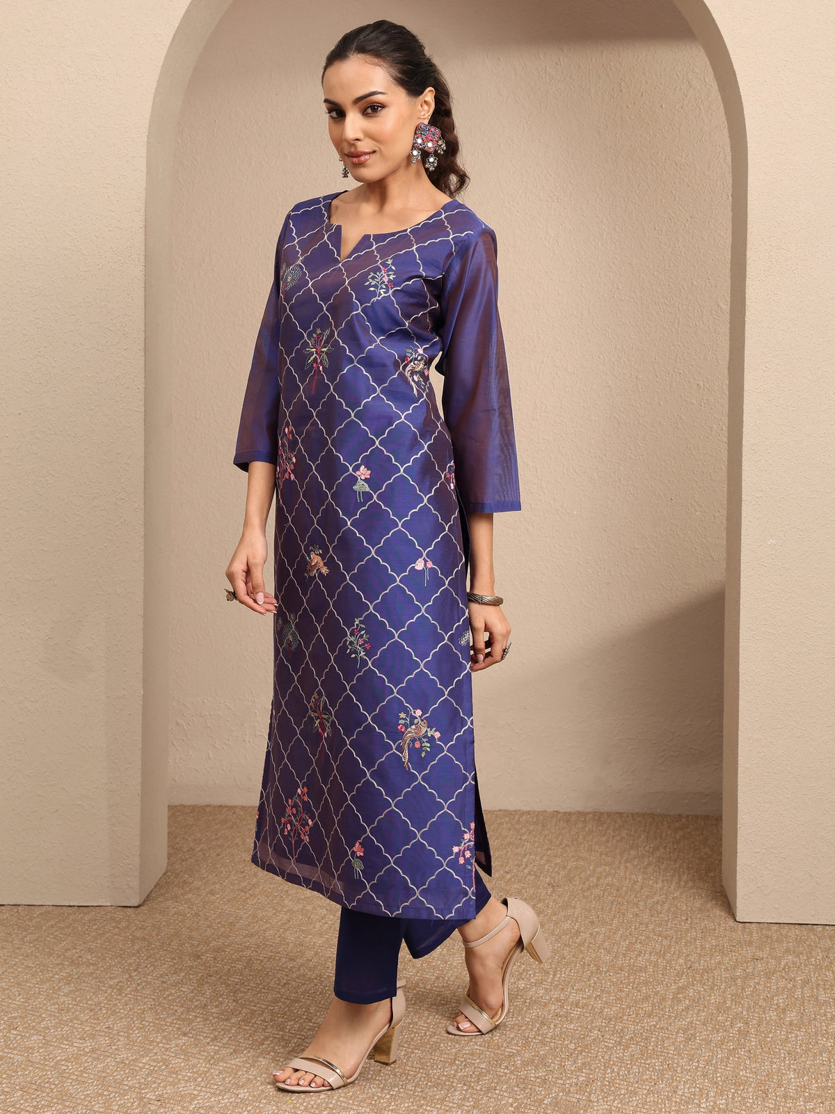 Libas Purple Embroidered Silk Blend Straight Suit Set With Dupatta