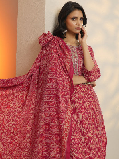 Libas Pink Printed Cotton Blend  Straight Suit Set With Dupatta