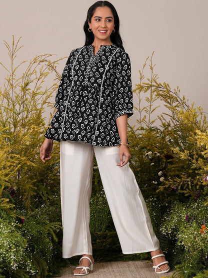 Libas Black Printed Cotton Straight Short Kurti