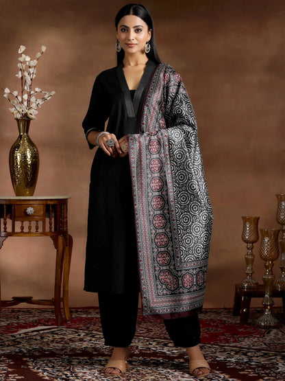 Gerua Black Solid Cotton Blend Straight Suit With Dupatta