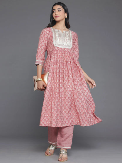 Gerua Mauve Printed Silk Blend A-Line Kurta With Palazzos