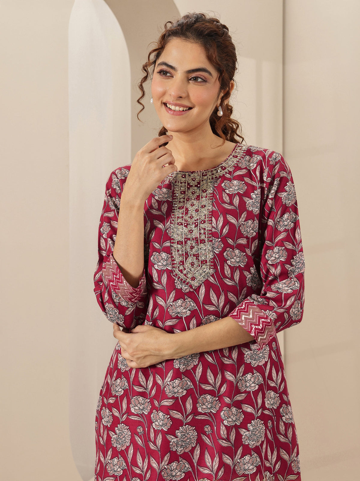 Libas Maroon Printed Cotton Blend Straight Suit Sets With Dupatta