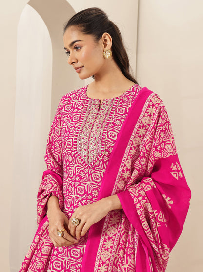 Libas Pink Printed Cotton Blend Straight Suit Sets With Dupatta