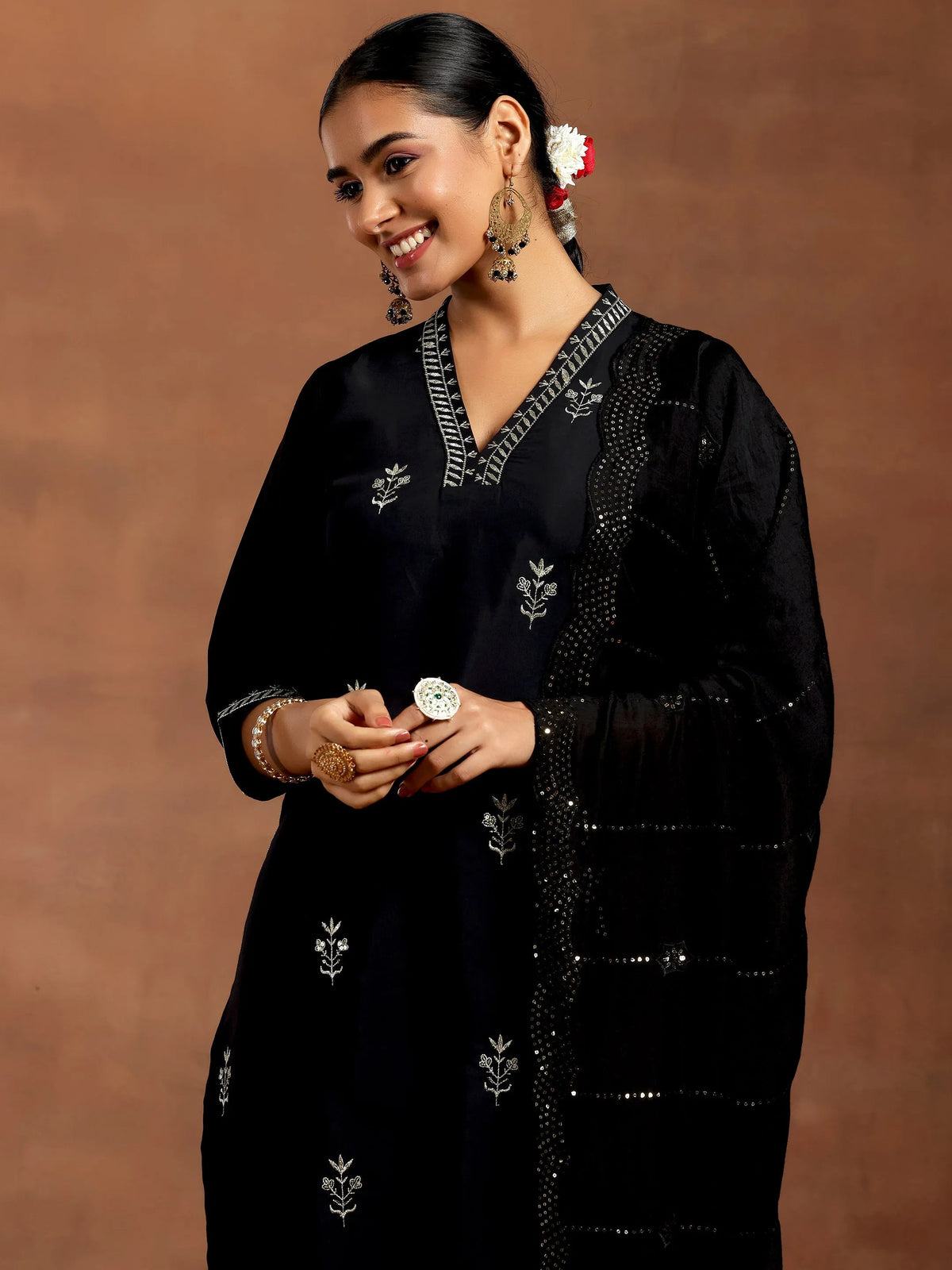 Gerua Black Embroidered Silk Blend Straight Suit With Dupatta