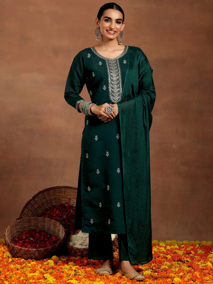Gerua Green Embroidered Silk Blend Straight Suit With Dupatta