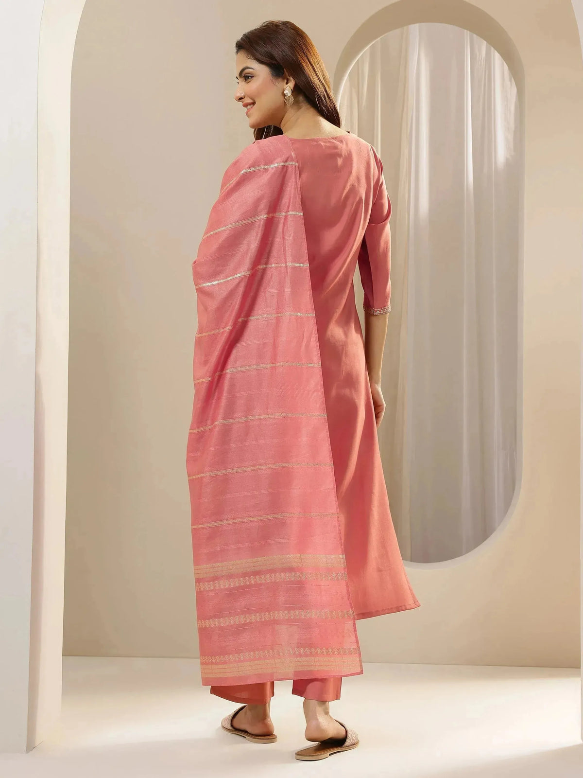 Gerua Peach Embroidered Silk Blend Straight Suit Sets With Dupatta