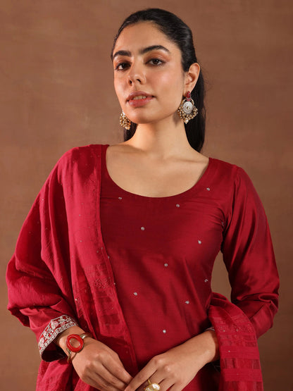 Gerua Red Embroidered Silk Blend Straight Suit Set With Dupatta
