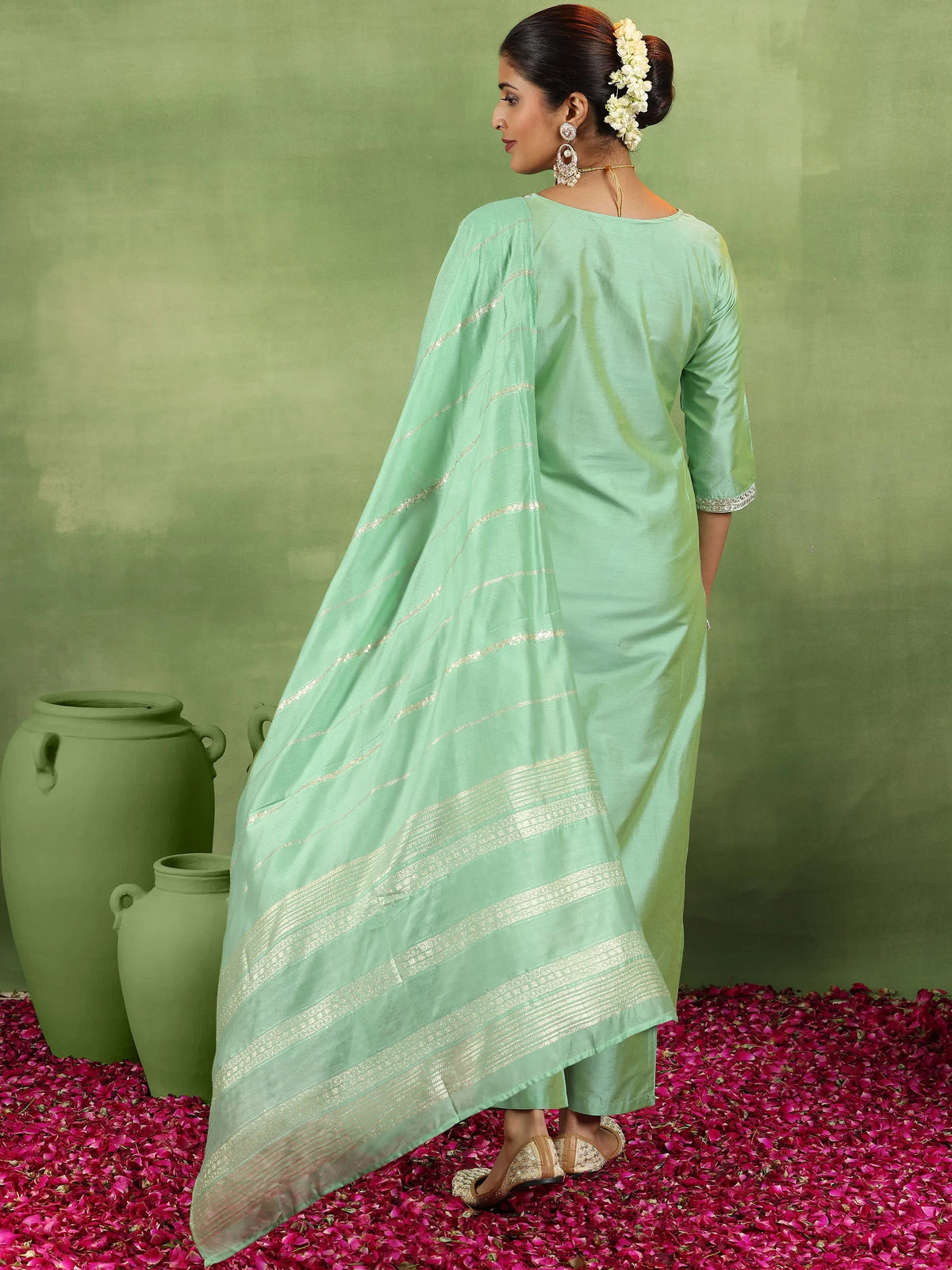 Gerua Green Embroidered Silk Blend Straight Suit With Dupatta