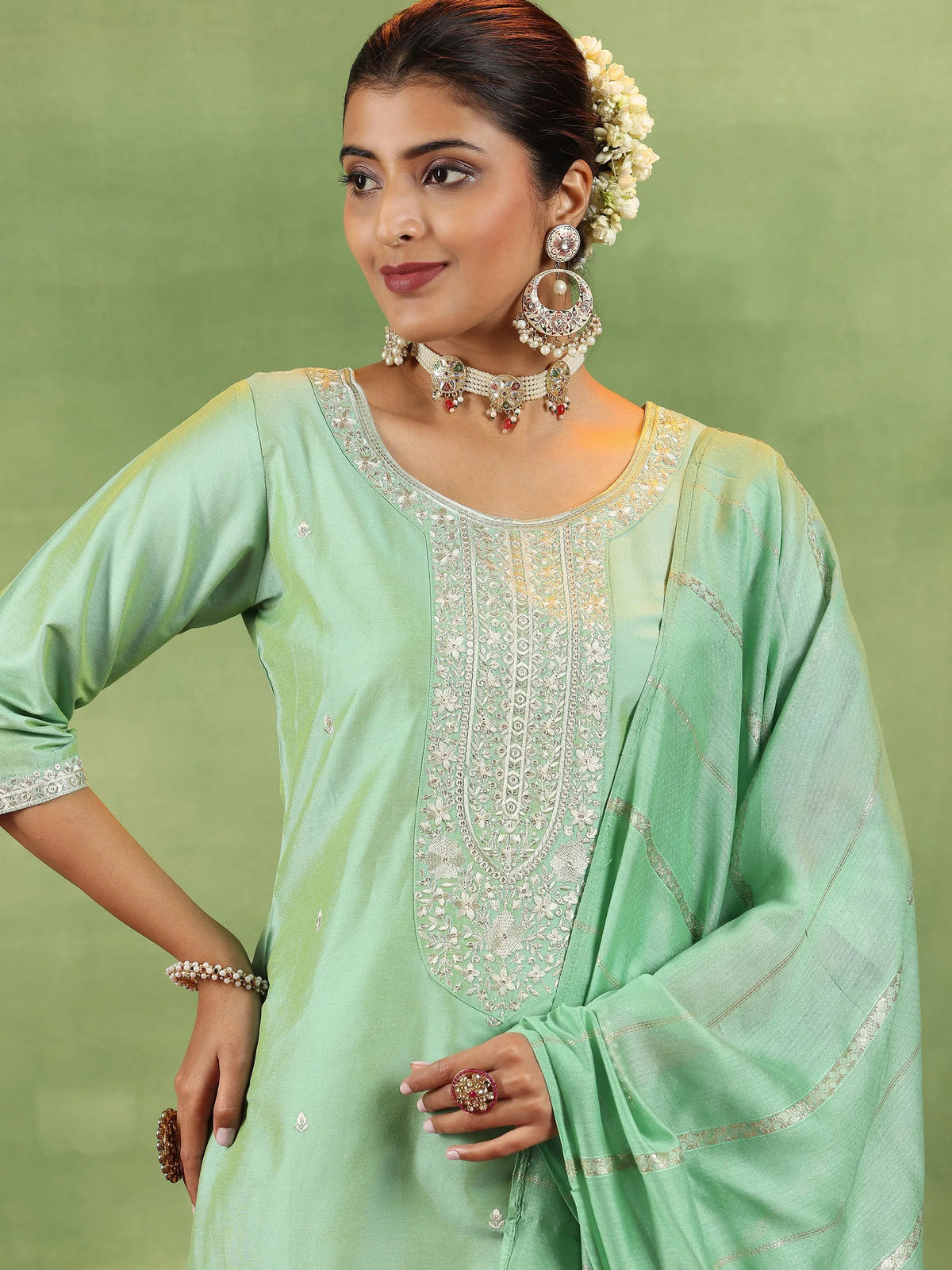 Gerua Green Embroidered Silk Blend Straight Suit With Dupatta