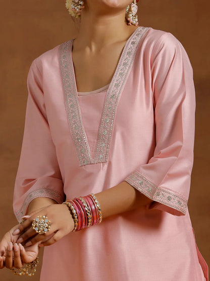 Gerua Peach Yoke Design Silk Blend Straight Suit With Dupatta