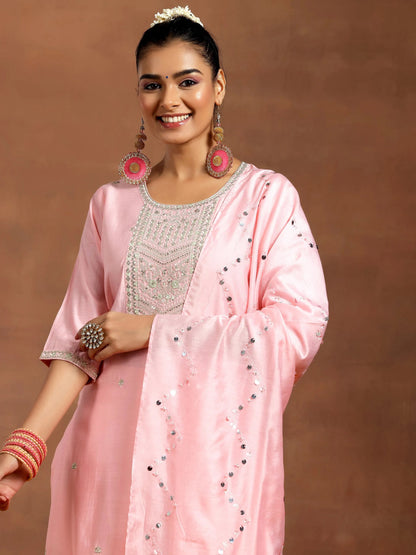 Gerua Peach Yoke Design Silk Blend Straight Suit With Dupatta
