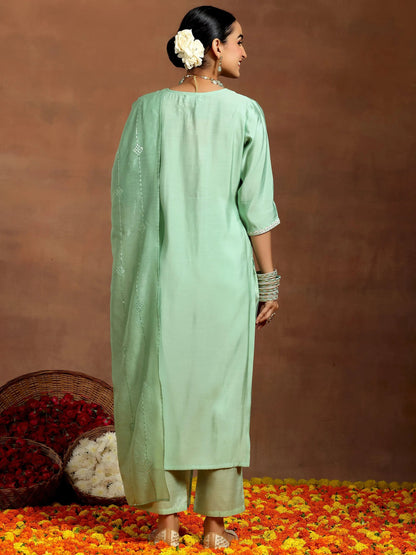 Gerua Green Embroidered Silk Blend Straight Suit With Dupatta