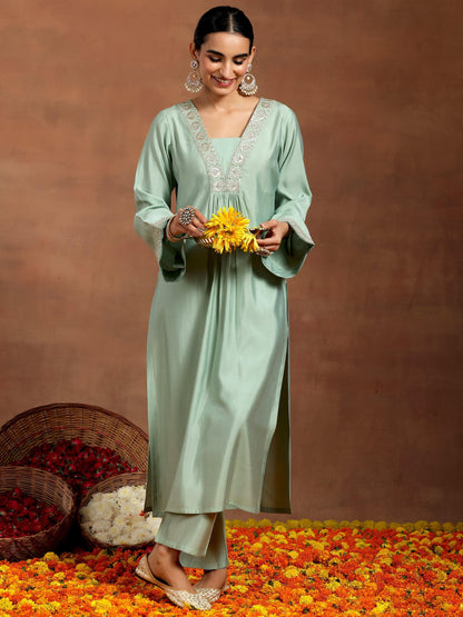 Gerua Green Yoke Design Silk Blend Straight Kurta Set