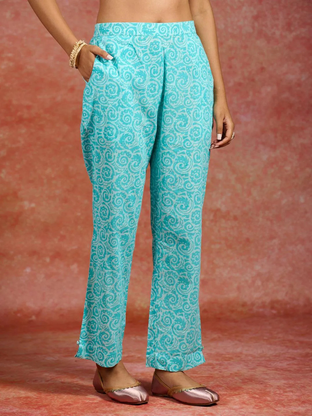 Libas Blue Printed Cotton Straight Suit With Dupatta
