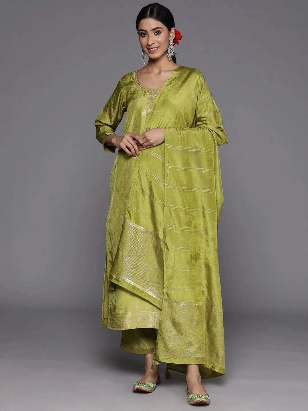 Libas Green Embroidered Silk Blend Straight Kurta With Trousers & Dupatta