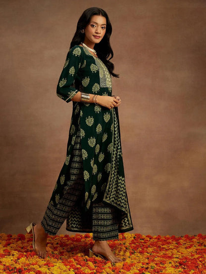 Libas Green Printed Silk Blend Straight Suit With Dupatta