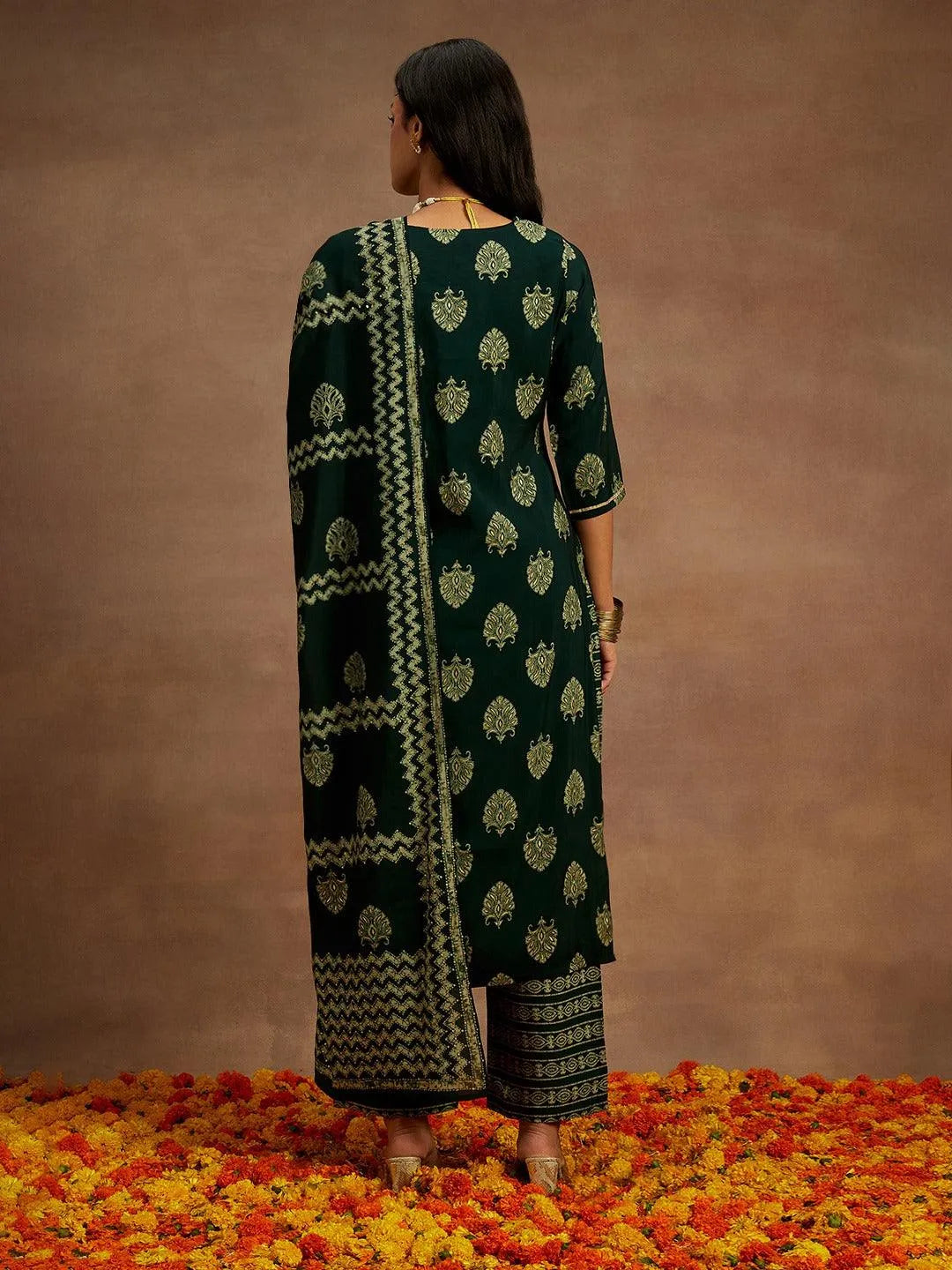 Libas Green Printed Silk Blend Straight Suit With Dupatta