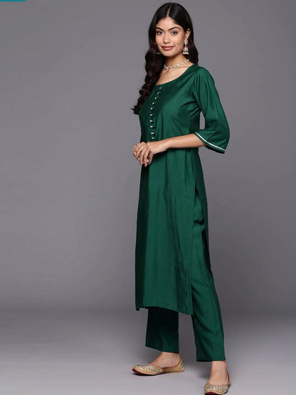 Gerua Green Solid Silk Blend Straight Suit With Dupatta