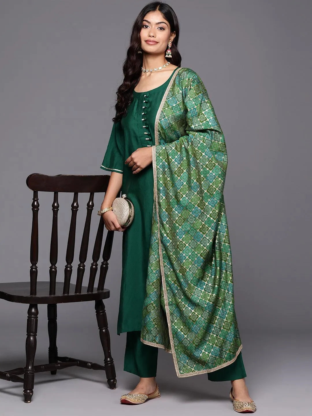 Gerua Green Solid Silk Blend Straight Suit With Dupatta